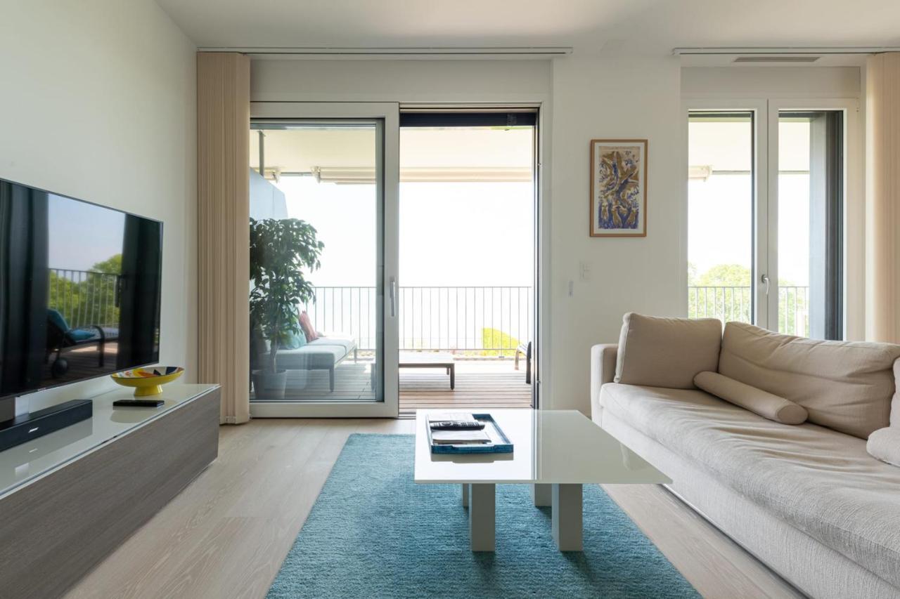 Les Terrasses De Lavaux 1 - Appartement De Luxe Avec Vue Panoramique Et Piscine Puidoux Esterno foto