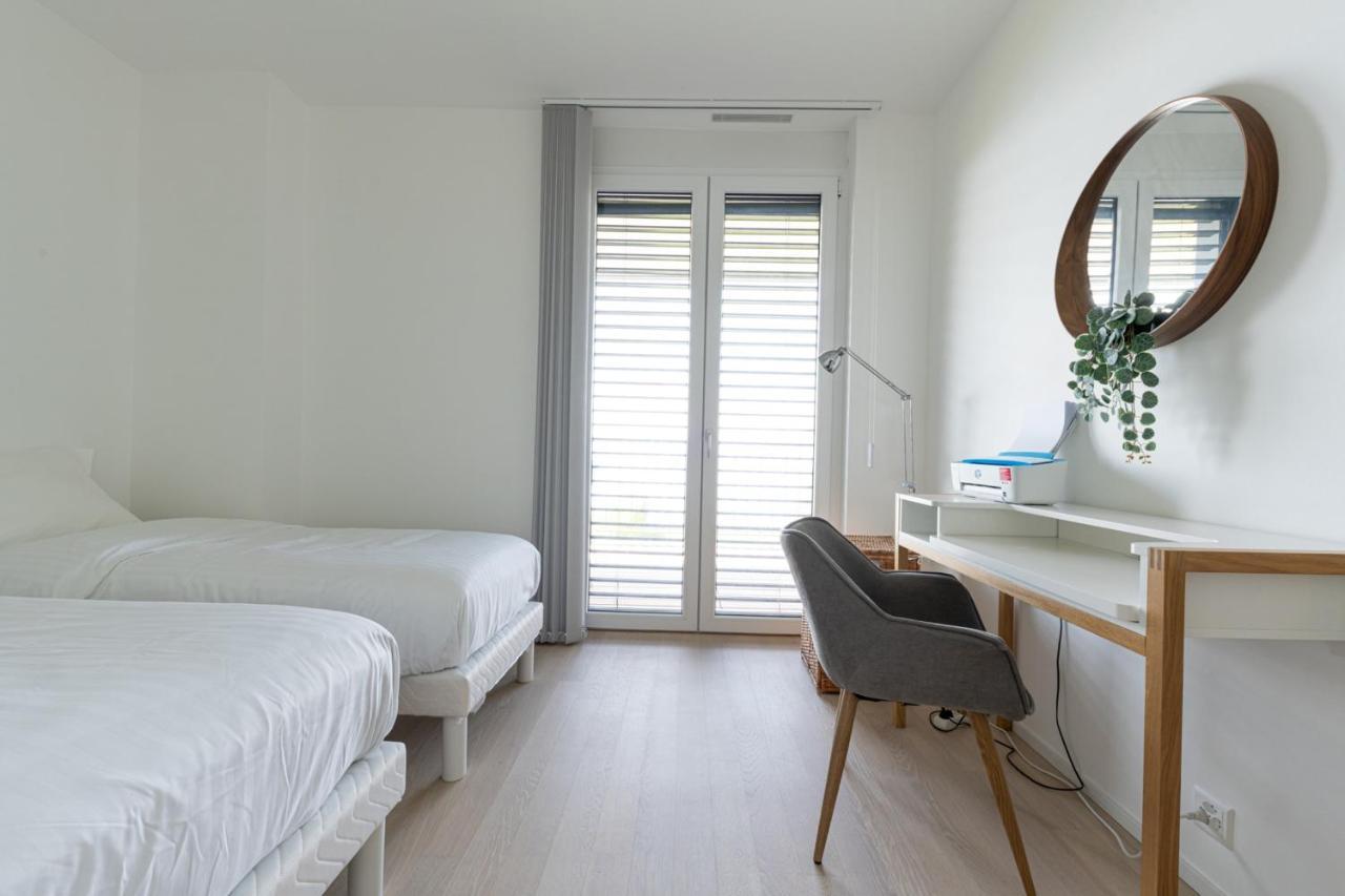 Les Terrasses De Lavaux 1 - Appartement De Luxe Avec Vue Panoramique Et Piscine Puidoux Esterno foto
